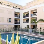 1-br In Palm Swimming Pool Cannes