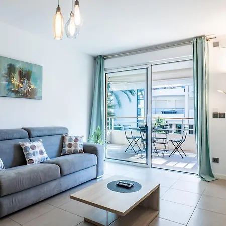 1-br In Palm Swimming Pool Appartement *