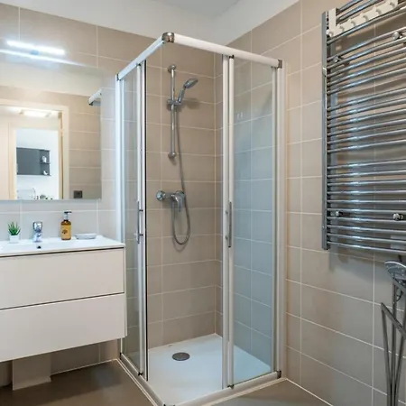 1-br Swimming Pool 100m From The Beaches 아파트 *