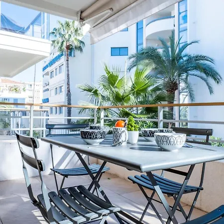 1-br In Palm Swimming Pool Канны